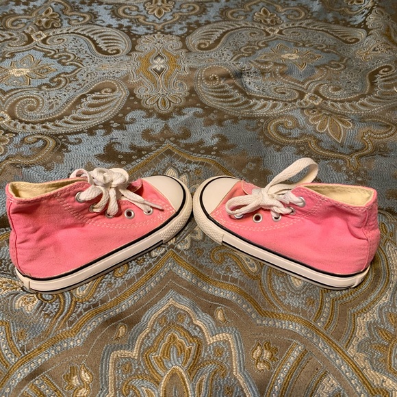 All Star Converse Brand New  Light Pink toddler kids size 6. - Picture 4 of 7